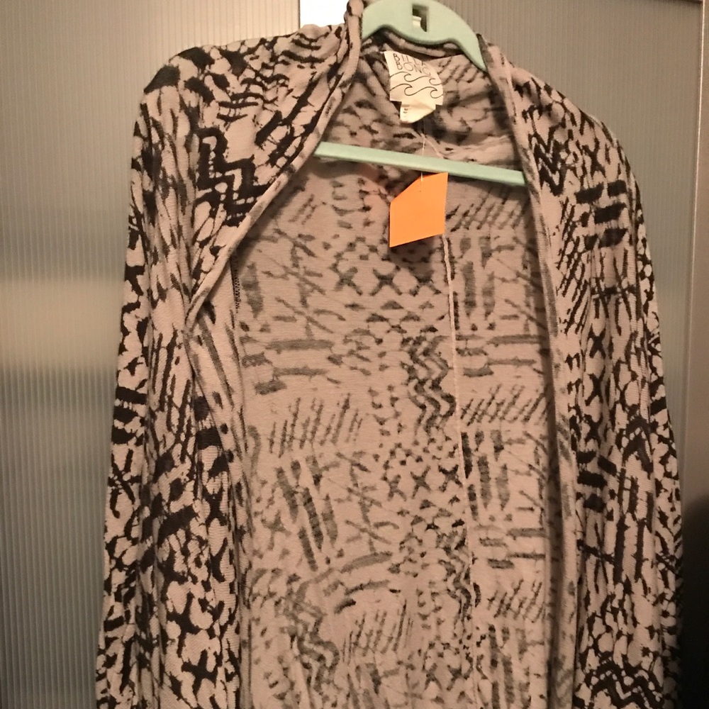 Billabong women's medium sweater $5